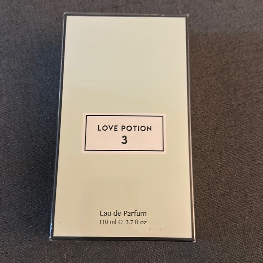 Love potion 3 perfume